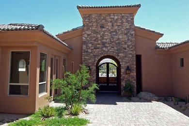Trendy exterior home photo in Phoenix