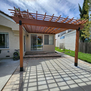 Pergola in Keller