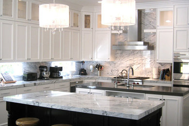 Inspiration for a traditional kitchen in Las Vegas.
