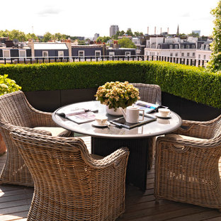 ロンドンのコンテンポラリースタイルのおしゃれなデッキ (日よけなし) の写真