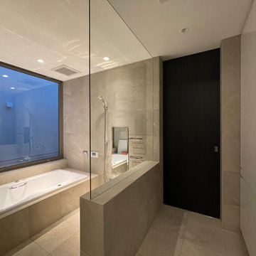 OUTER LIVING HOUSE