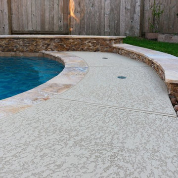 Patio Cover and Pool with Spa and Fire Feature in Long Meadow Farms, Richmond TX