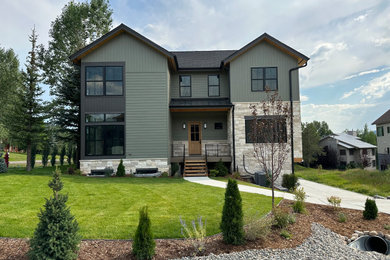 Inspiration for a contemporary exterior home remodel