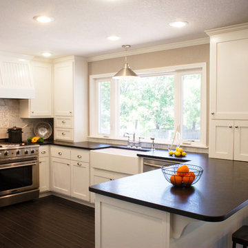 Farmhouse Modern Kitchen