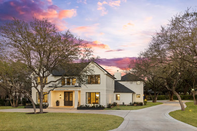 Contemporary exterior home idea in Austin