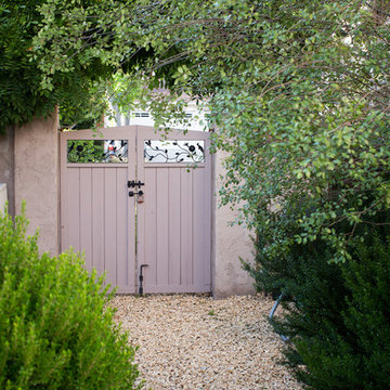 Xeriscape Landscape - Lush Green with Low-Water Plants