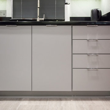 Sleek & Modern