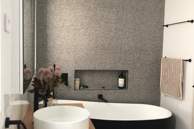 Design ideas for a modern bathroom in Wollongong.