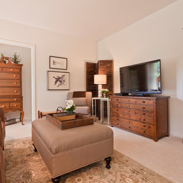 Quiet Den for Two