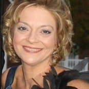 Julie Allred's photo