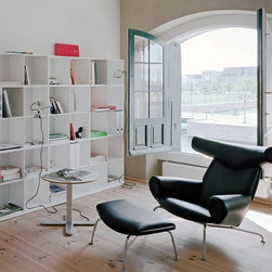 Ox chair and ottoman - Products