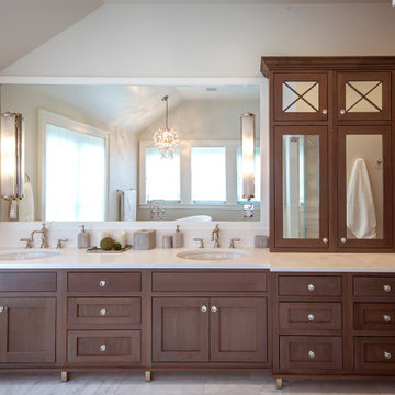 Greenfield Bathroom: A Nautical Bathroom Haven