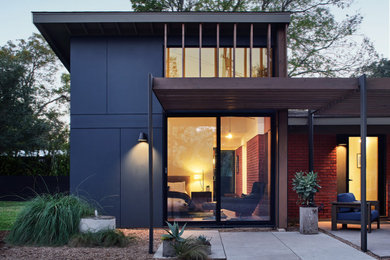 Inspiration for an exterior home remodel in Austin
