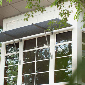 Lakeside Modern