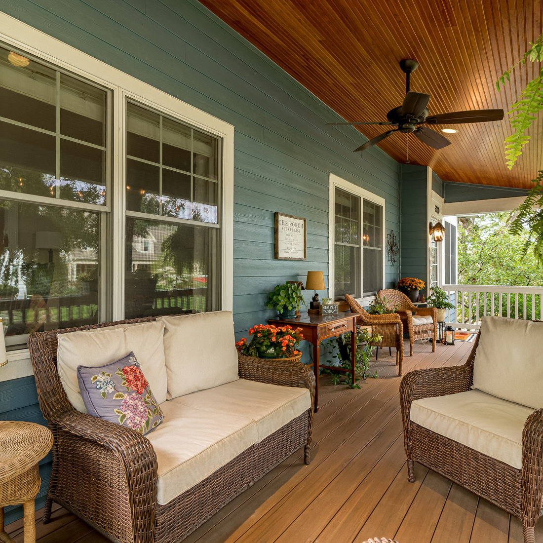 Cape Cod Cottage Front Porch Oasis