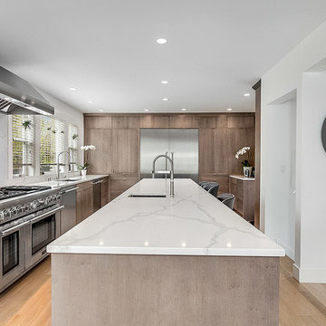 Queen Ann Kitchen/ Living room and Small 3/4 basement bath