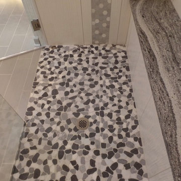 Sanga Circle Master Bathroom