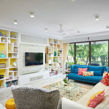 Houzz Tour: Paintings by Their Daughter Take Pride of Place