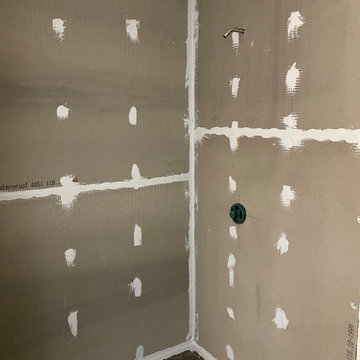 Warren Bathroom