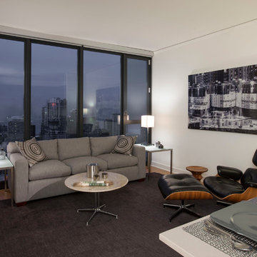 Contemporary Apartment in Aqua Condominiums
