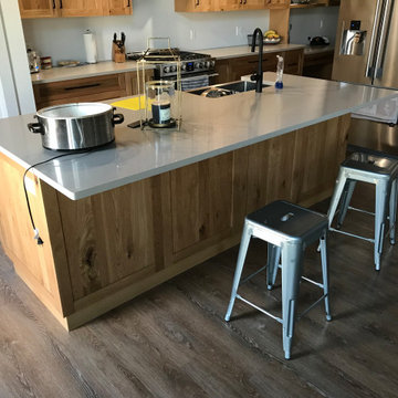 Rustic White Oak Cottage