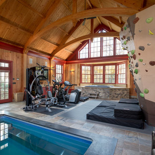 フィラデルフィアの大きいカントリー風おしゃれな多目的ジム (スレートの床) の写真