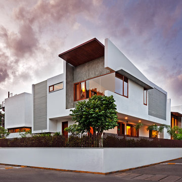 L- Plan House Designed By Khosla Associates & Photographed By Shamanth Patil J