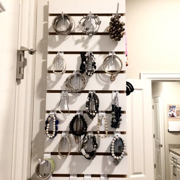Slatwall Jewelry Organizer