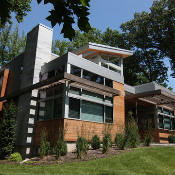 House on Morrow Road - exterior front view
