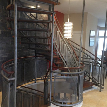 Floating Circular Stairway. No Stringer Beams!