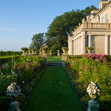 NEWPORT HISTORIC RESTORATION