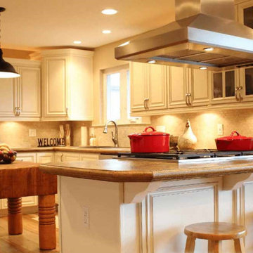 Vanilla Glaze Pre-Assembled Cabinets