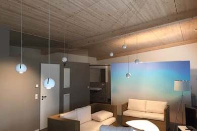 Kleines Modernes Wohnzimmer im Loft-Stil in Stuttgart
