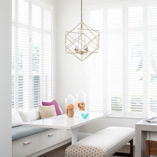 Immagine di una cucina chic