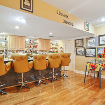 Home for sale with oversize lot by the levee @ 3812 Edenborn Ave, Metairie, LA