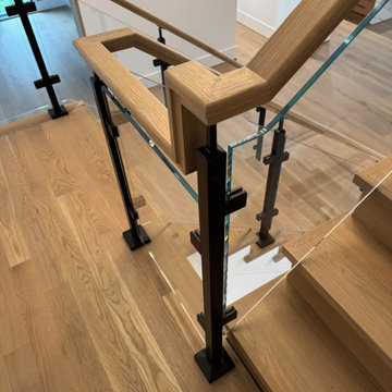 Project #132 | White Oak Staircase with Glass Balustrade