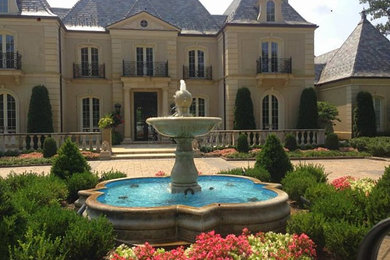 Traditional exterior home idea in St Louis