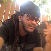 Foto von Otkiya West
