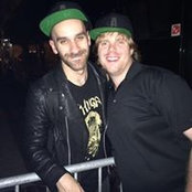 Tyler Mowles's photo