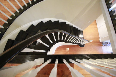 Example of a trendy staircase design in Ottawa