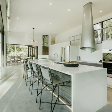 Modern Lake Home