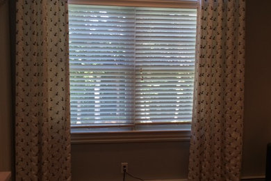 Example of a classic bedroom design in New York
