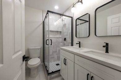 Bathroom - bathroom idea in San Diego