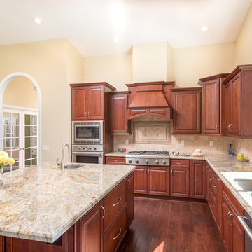 Large Kitchen Island Renovation with Starmark Cabinets