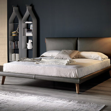 Adam Leather Bed by Cattelan Italia