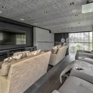 Inspiration for a classic home cinema in Mexico City.