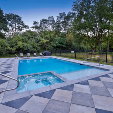 Custom Pool, Spa and Patio Lake Forest, IL
