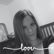 Lisa Renee's photo