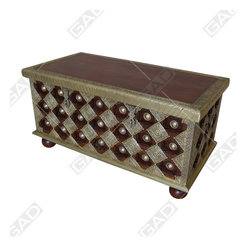 IMPERIAL STORAGE CHEST - Furniture