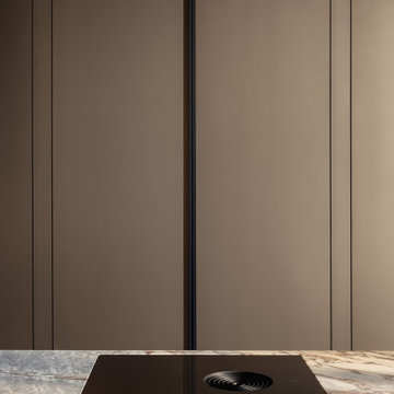 Cuisine moderne bronze mat avec îlot central